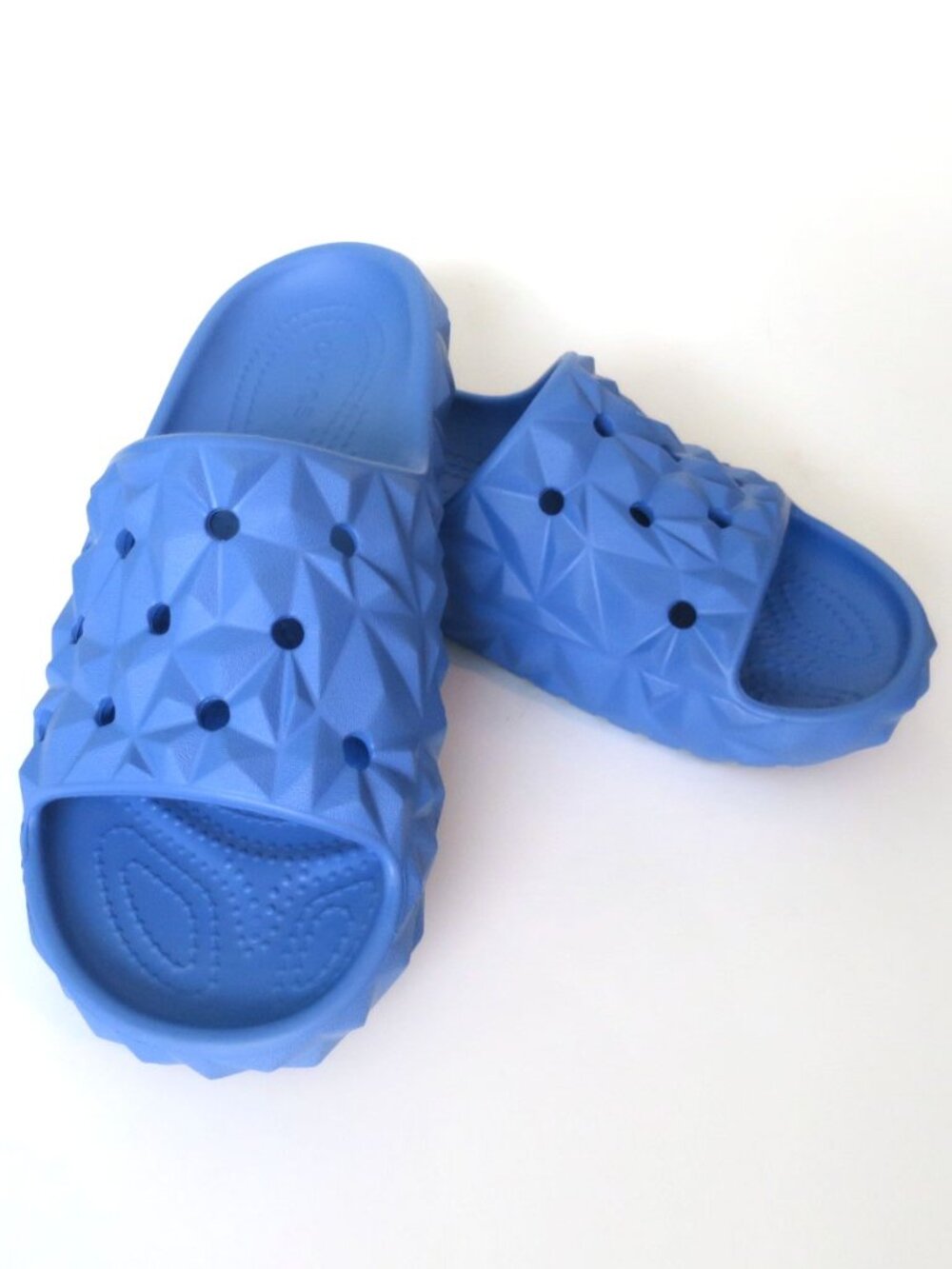 Crocs Classic Geometric Slides Size Women's 6 - Picture 4 of 7